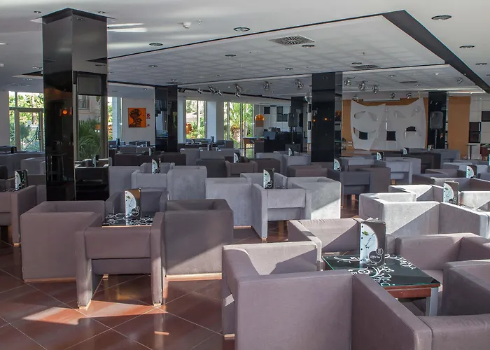 Albir Playa & 4*